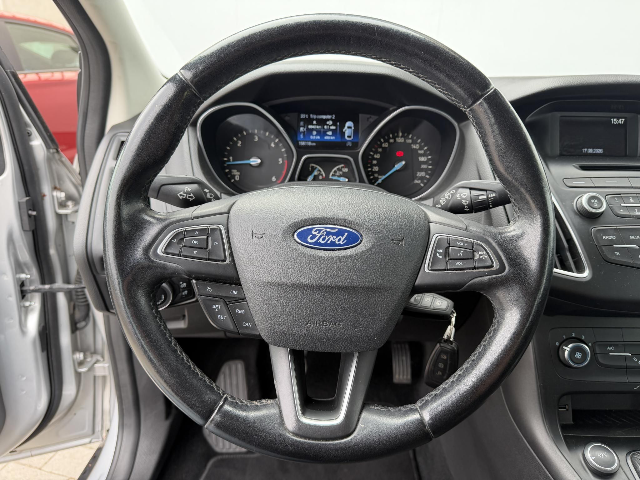 Ford Focus 1,5 TD 88 kW Schaltgetriebe Baujahr 2016, 158.118 km, Ungarn — Foto 11 von 12