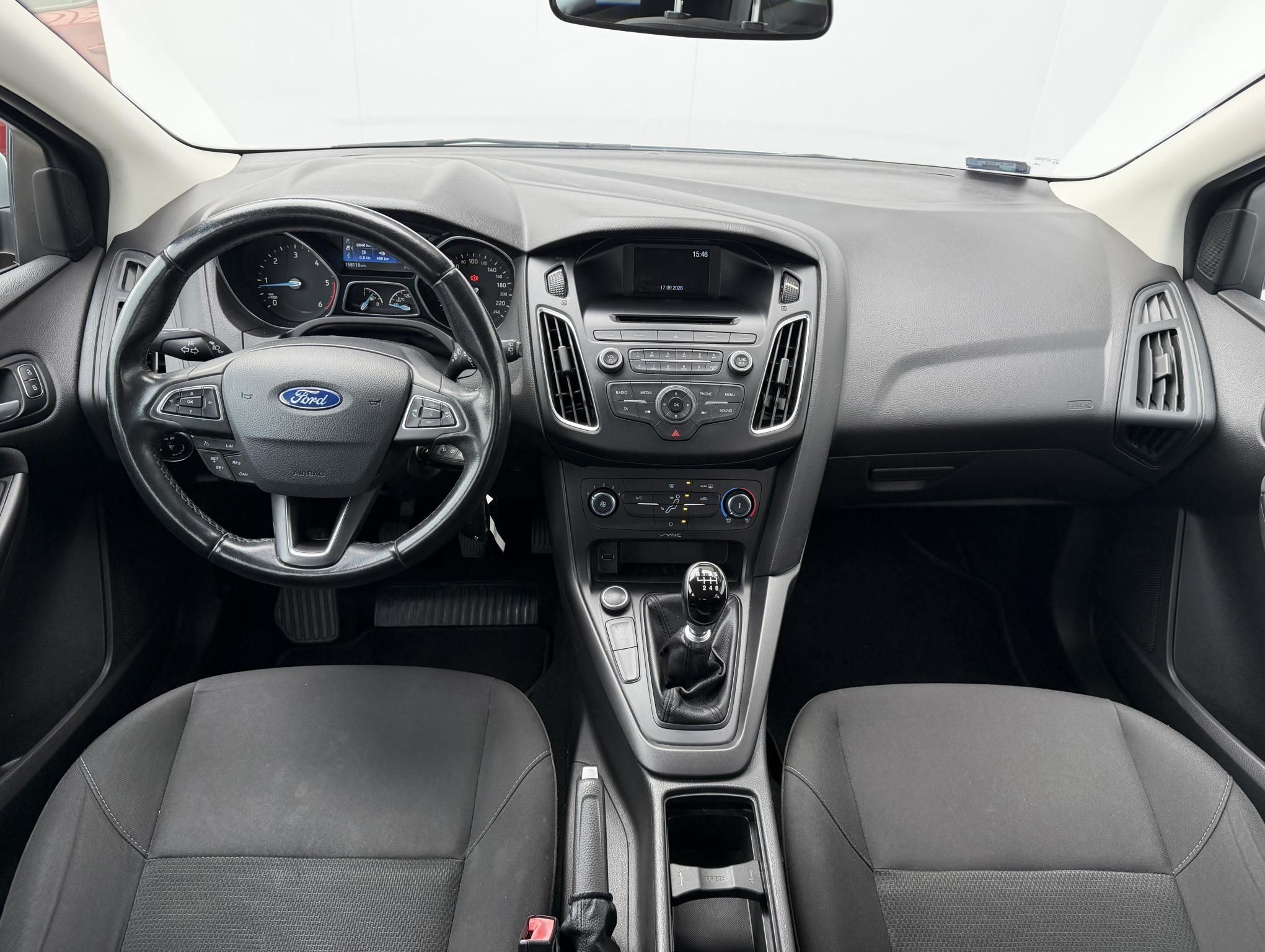Ford Focus 1,5 TD 88 kW Schaltgetriebe Baujahr 2016, 158.118 km, Ungarn — Foto 9 von 12