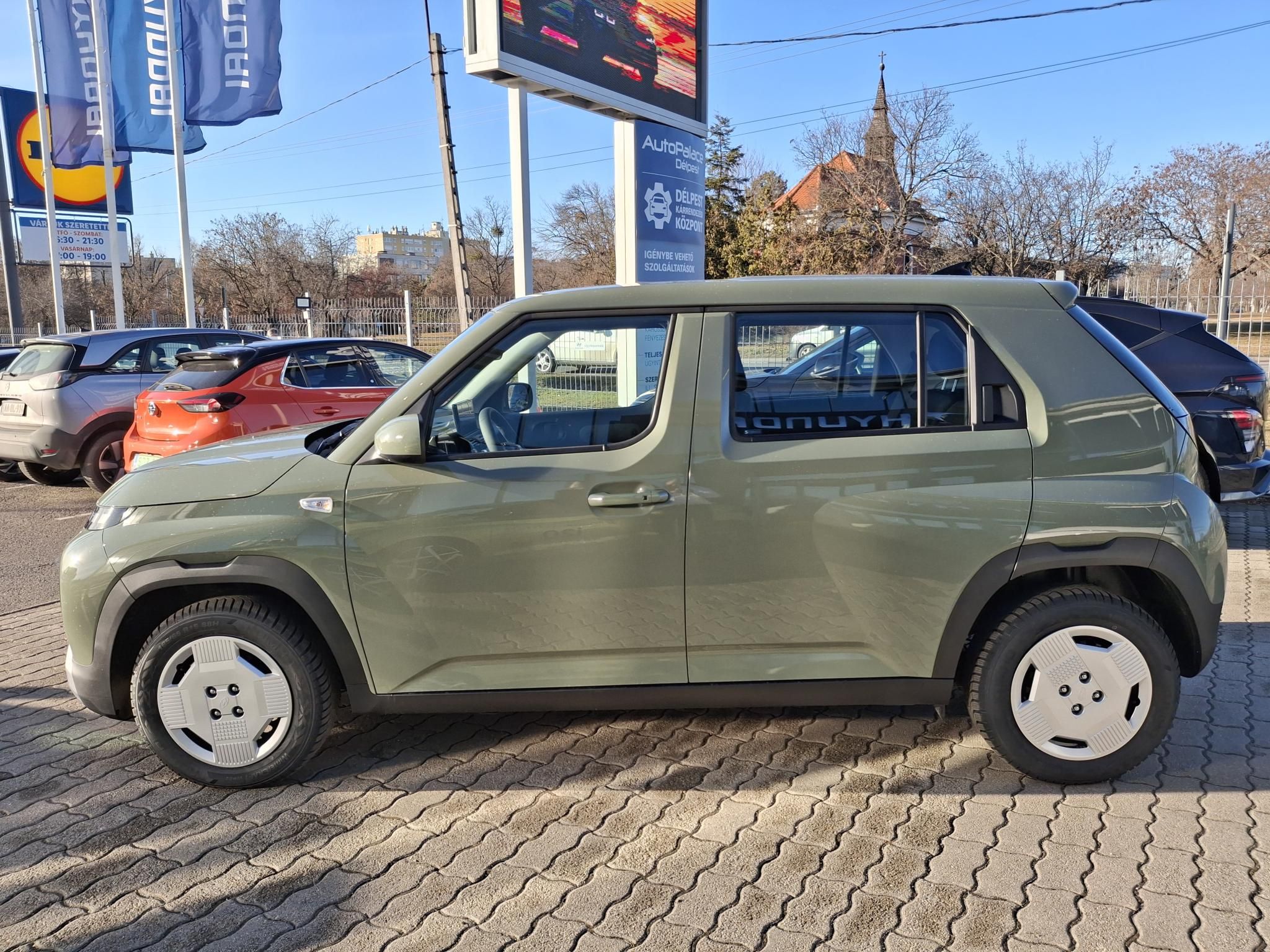 Hyundai Inster 42 72 kW 42kWh Automatik Baujahr 2025, 327 km, Ungarn — Foto 4 von 12