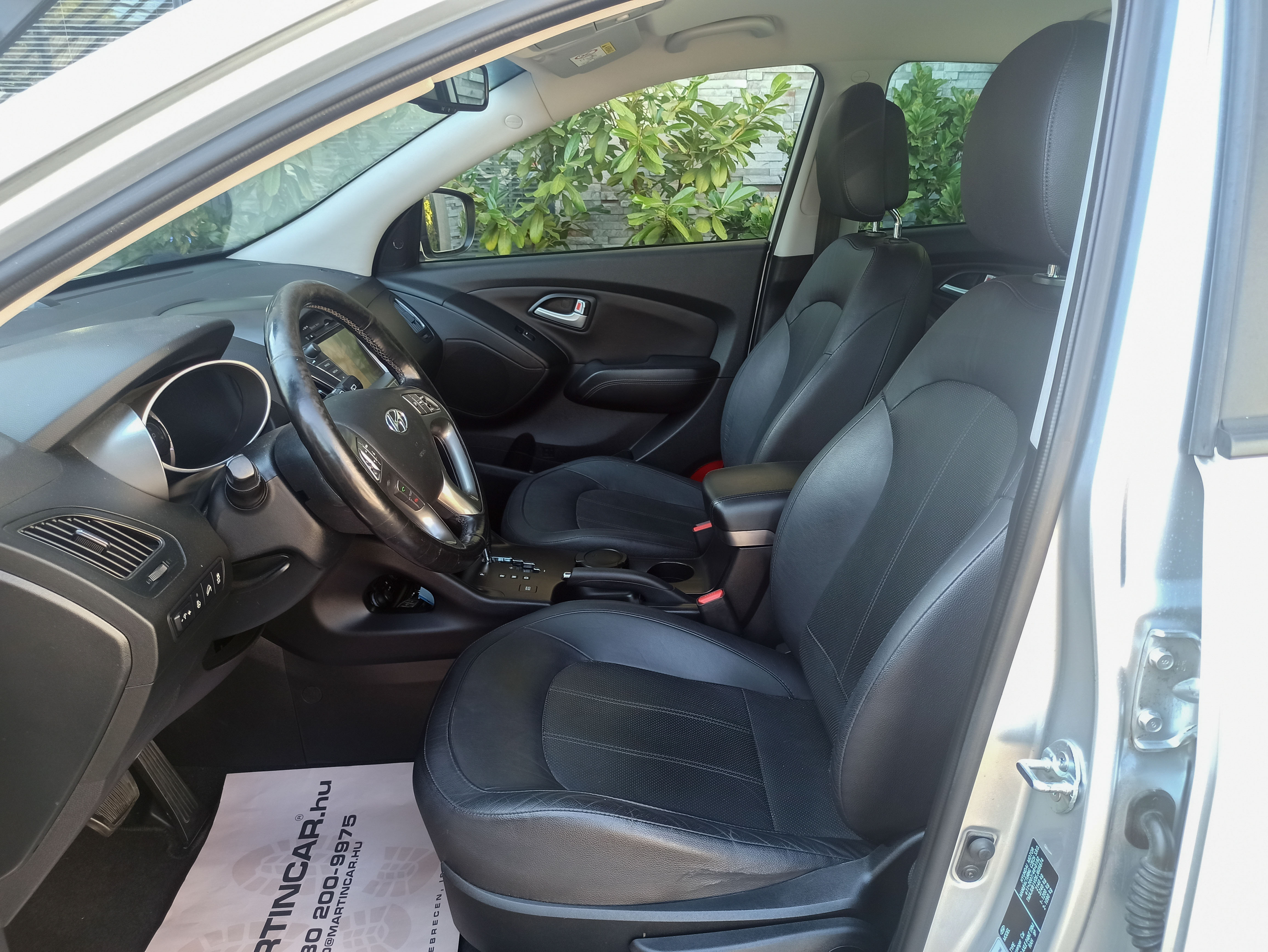 Hyundai IX35 4WD 2,0 CRDi 135 kW Automatik Baujahr 2014, silber, 130.000 km, Ungarn — Foto 6 von 60