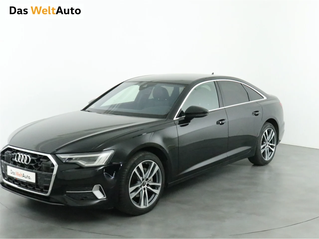 Audi A6 4x4 2,0 150 kW TDI Automatik Baujahr 2025, Mítoszfekete metál, 15.753 km, Ungarn — Foto 1