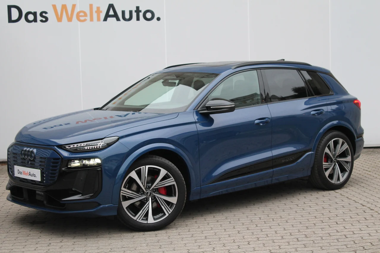 Audi Q6 4x4 285 kW Automatik Baujahr 2025, Ascari-kék metál, 20.726 km, Ungarn — Foto 1