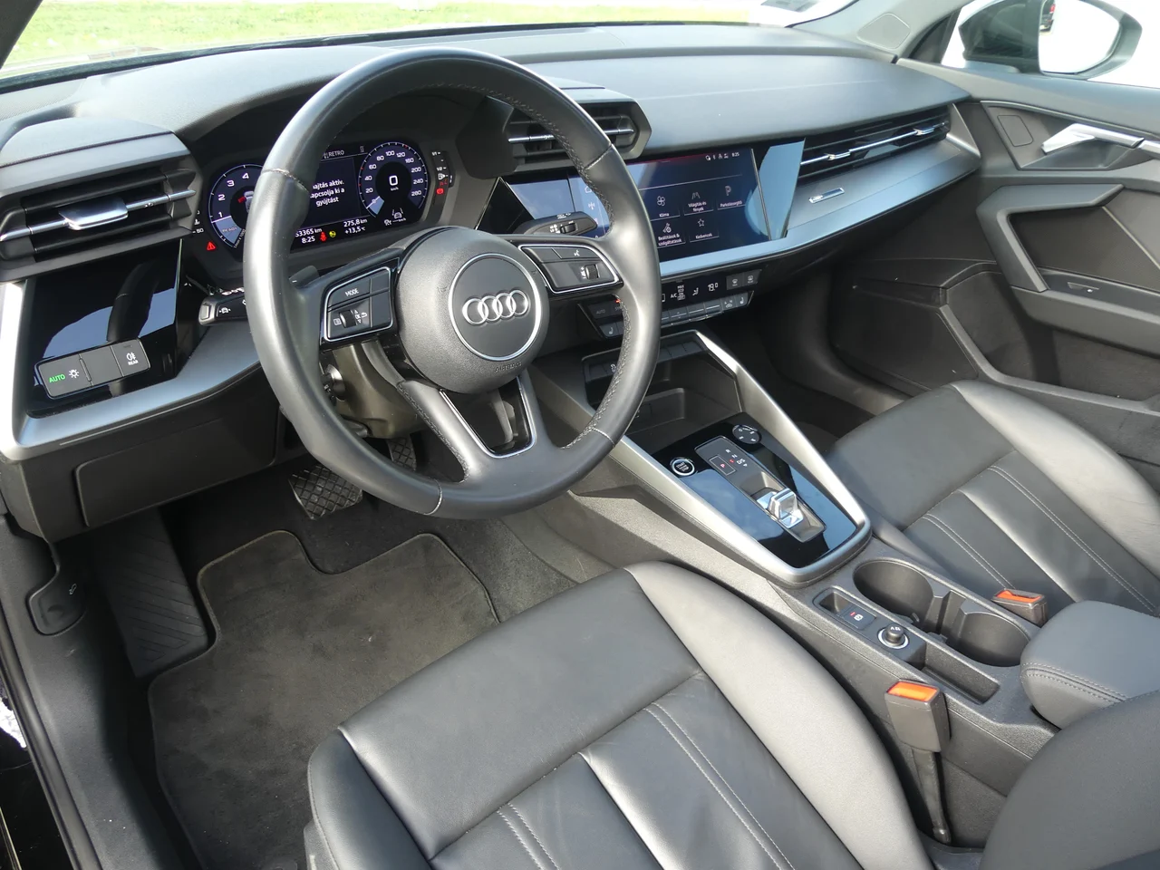 Audi A3 1,5 110 kW TFSI Automatik Baujahr 2022, Brillant fekete, 53.965 km, Ungarn — Foto 7 von 13