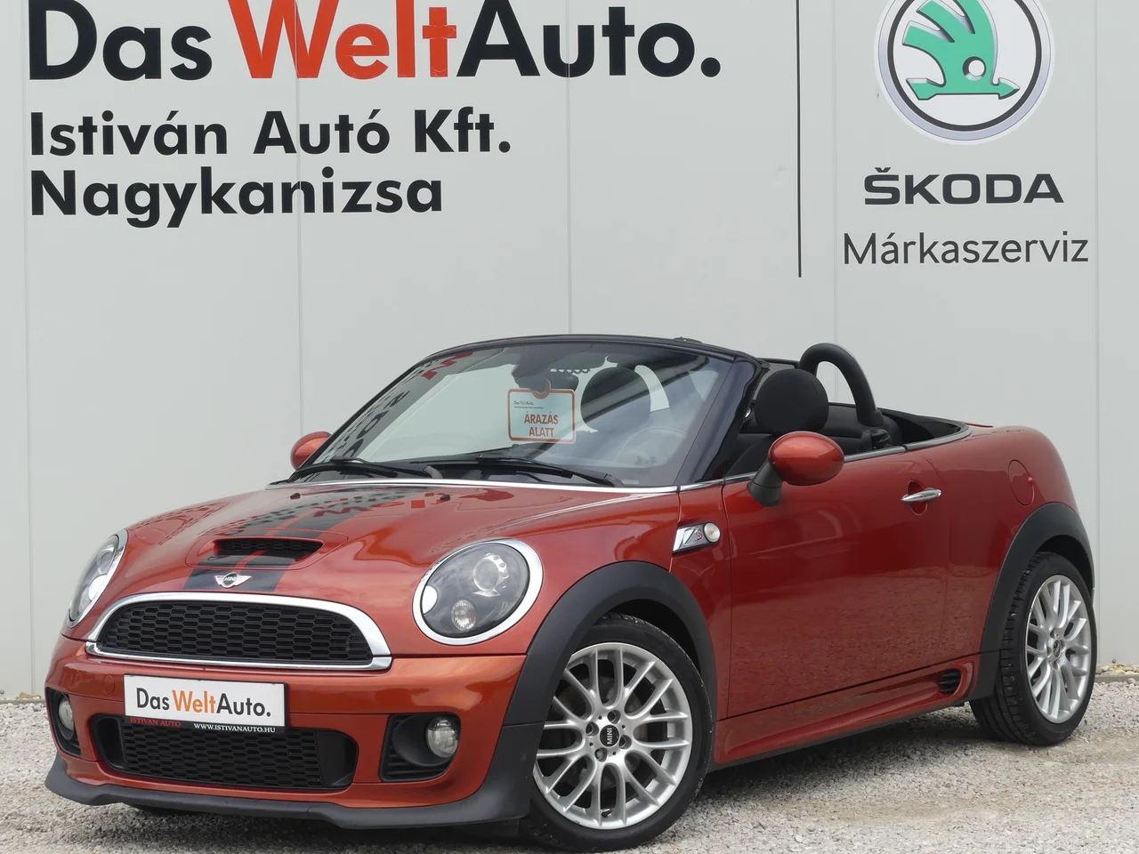 MINI Roadster 1,6 135 kW Baujahr 2013, narancs, 129.450 km, Ungarn — Foto 1