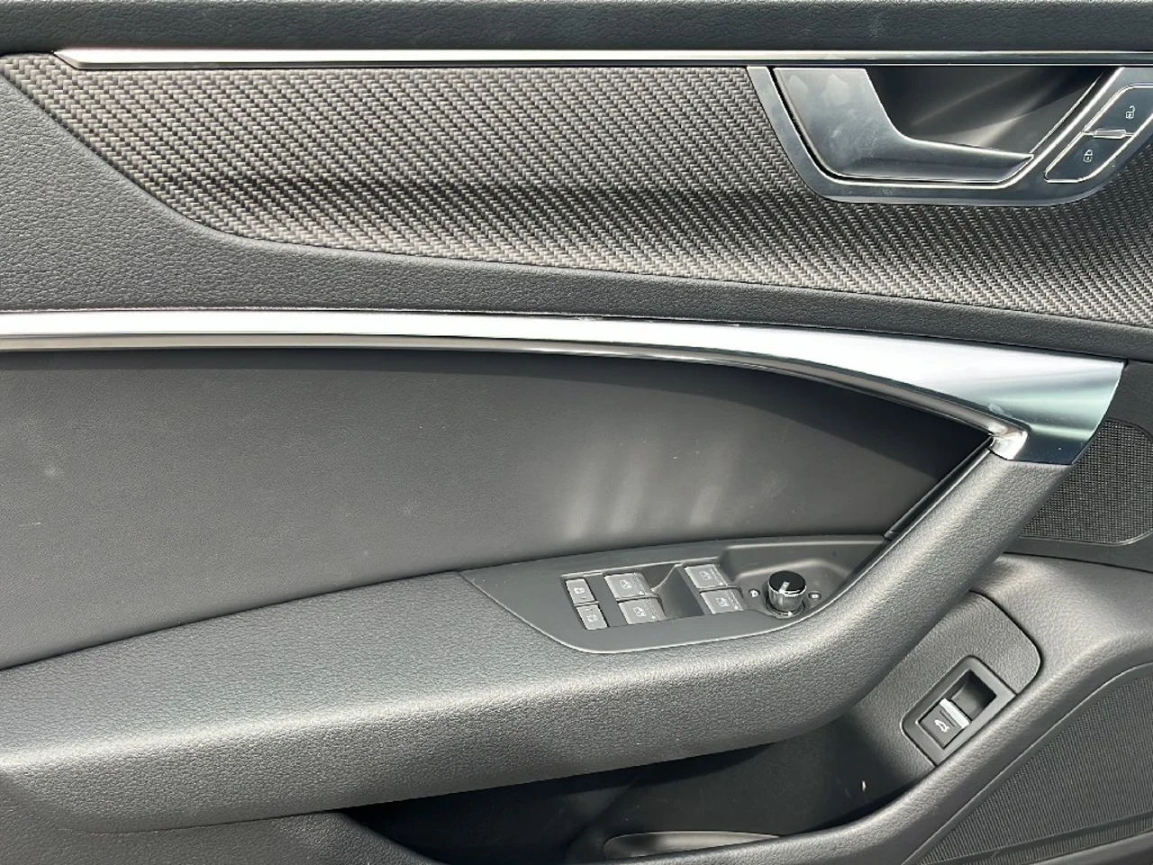 Audi A7 4x4 2,0 150 kW TDI Automatik Baujahr 2024, Égboltkék metál, 26.677 km, Ungarn — Foto 6 von 26