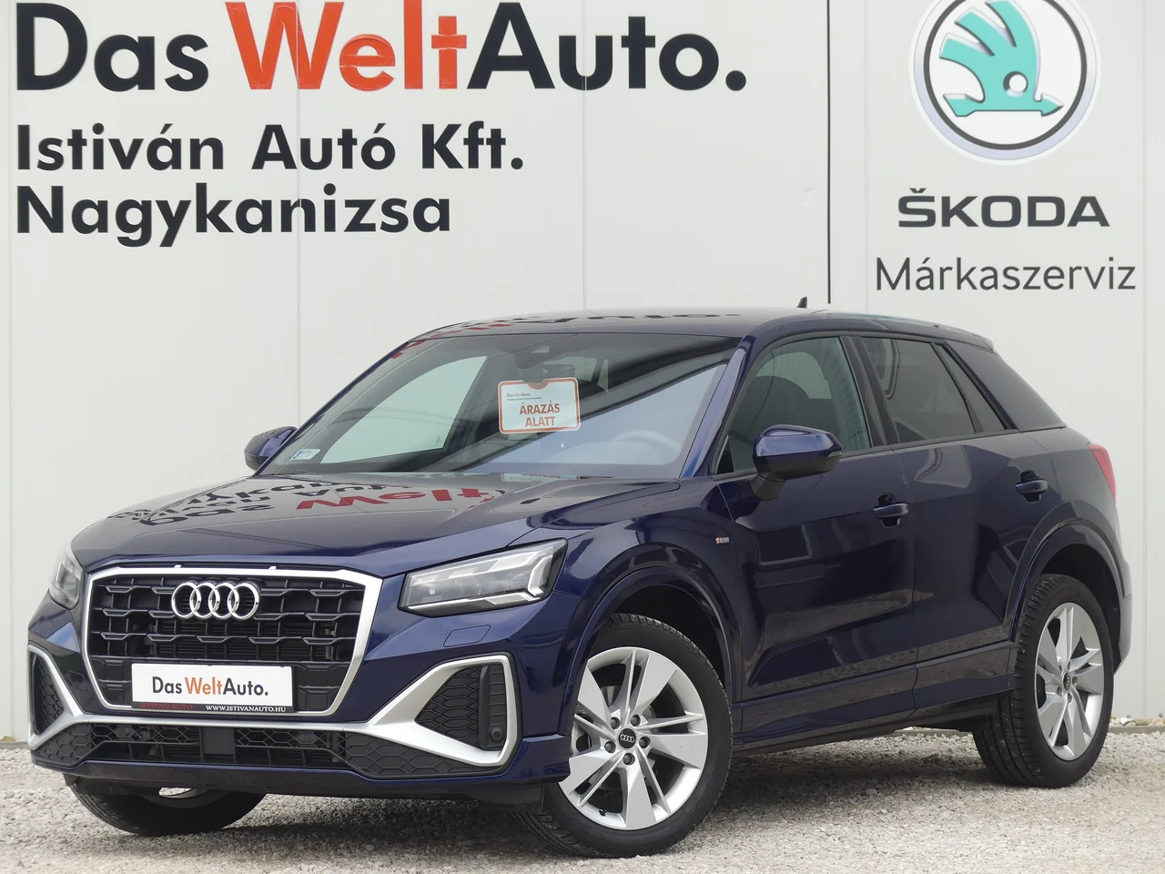 Audi Q2 1,5 110 kW TFSI Automatik Baujahr 2024, Navarra kék metál, 26.131 km, Ungarn — Foto 1