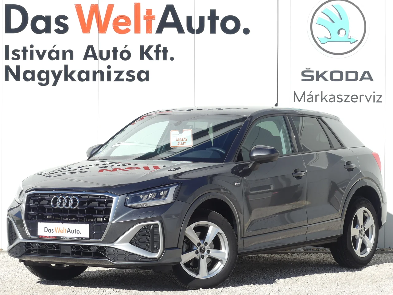 Audi Q2 1,5 110 kW TFSI Automatik Baujahr 2024, Daytona-szürke gyöngyház, 53.307 km, Ungarn — Foto 1