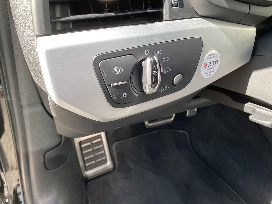 Audi a4 quattro 3,0 TDI 200 kW Baujahr 2016, 174.007 km, Tschechien — Foto 15 von 20