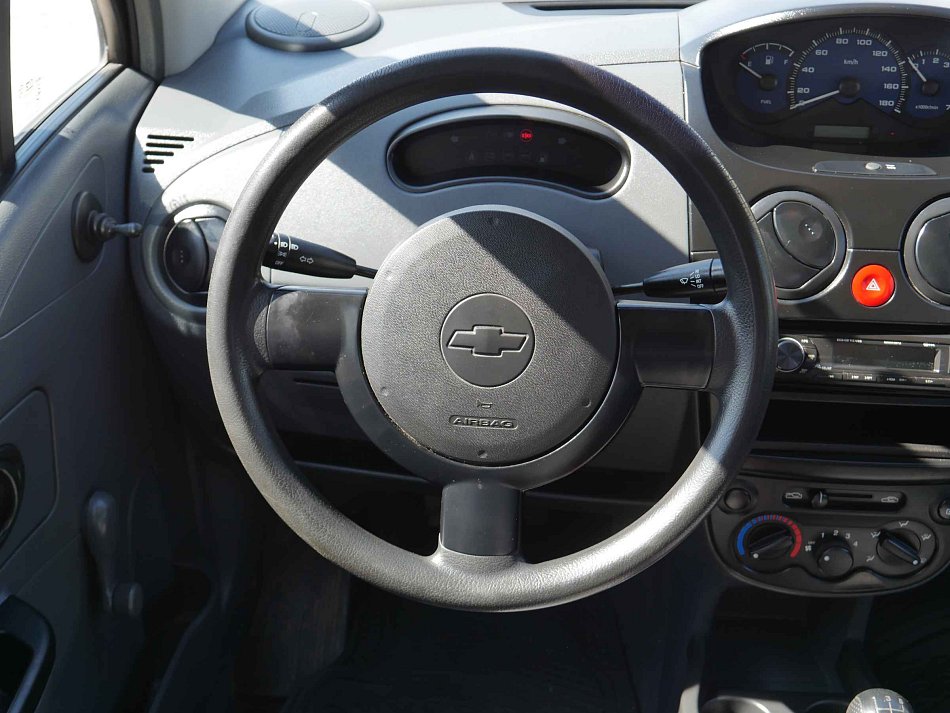 Chevrolet Spark 38 kW 0.8 i Schaltgetriebe Baujahr 2007, 125.576 km, Tschechien — Foto 12 von 16