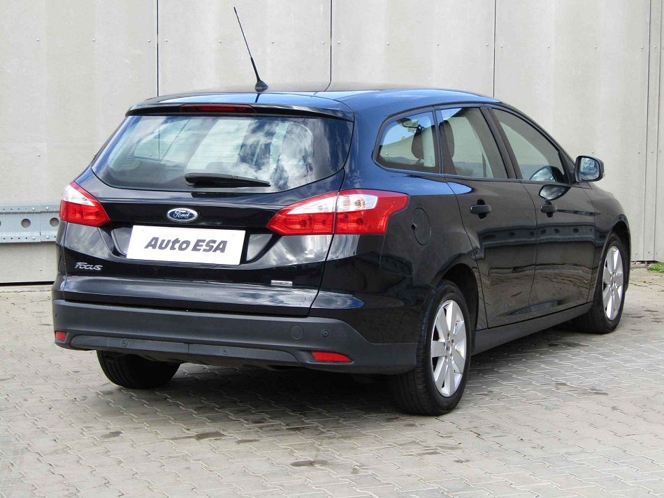 Ford Focus 1,6 TD 77 kW Schaltgetriebe Baujahr 2012, 220.410 km, Tschechien — Foto 4 von 20