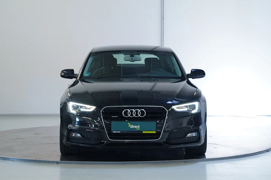 Audi a5 quattro 2,0 TDI 140kW Automatik, Tschechien — Foto 4 von 27