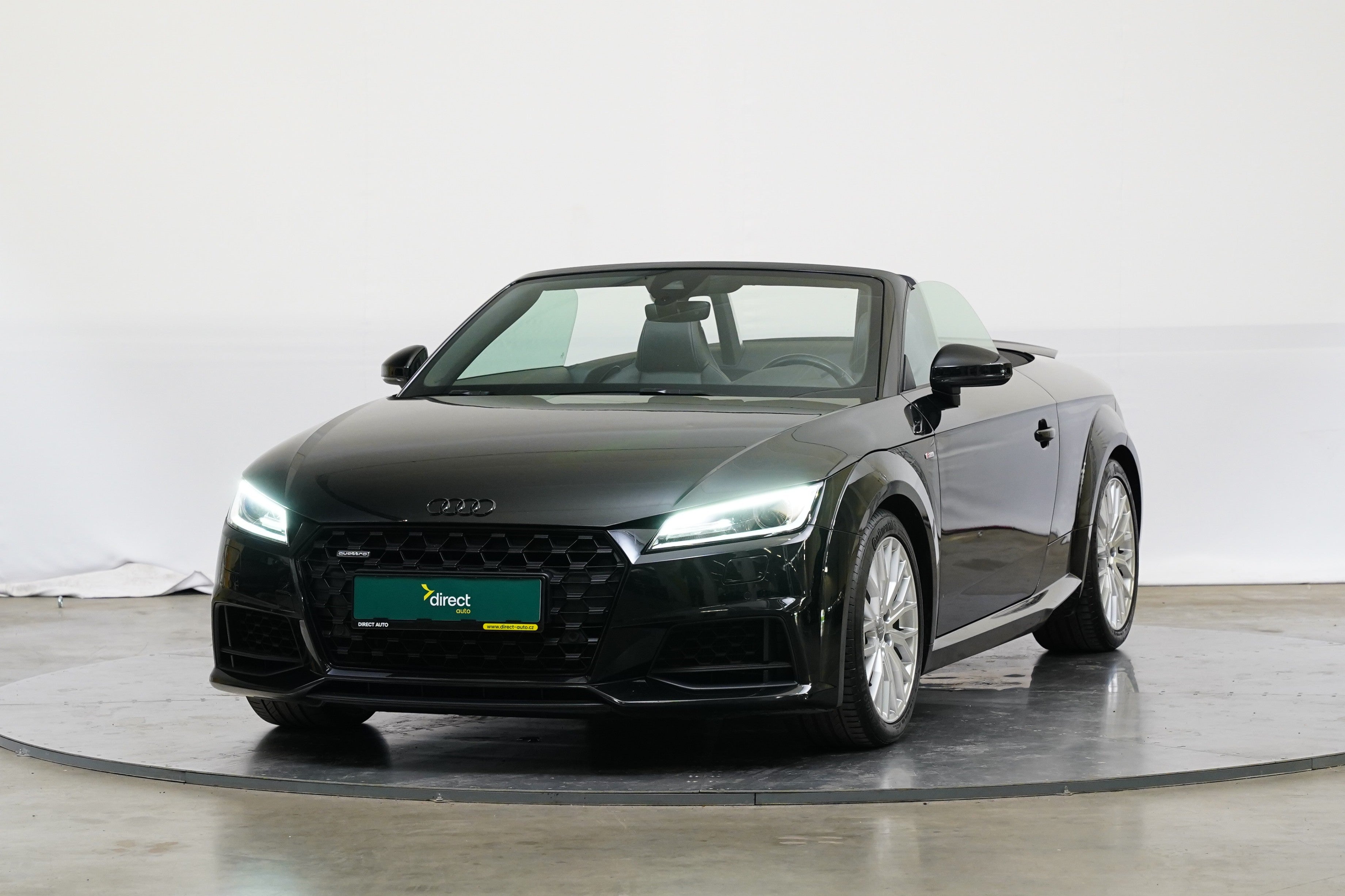 Audi Tt 45 quattro TFSI 180 Automatik, Tschechien — Foto 1 | AMOTOR Audi Tt 45 quattro TFSI 180 Automatik, Tschechien — Foto 1