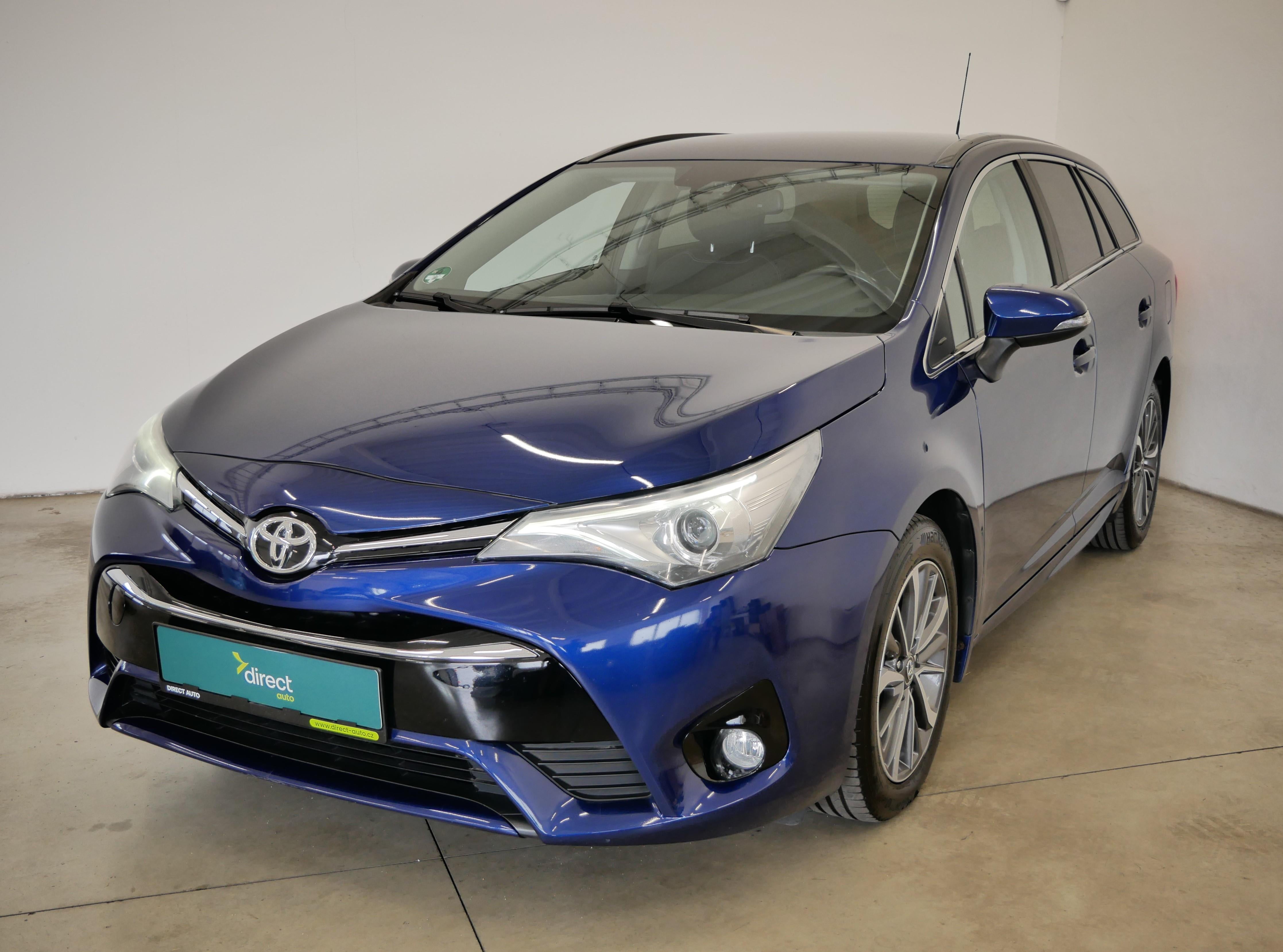 Toyota Avensis 1,6 82 kW, Tschechien — Foto 1