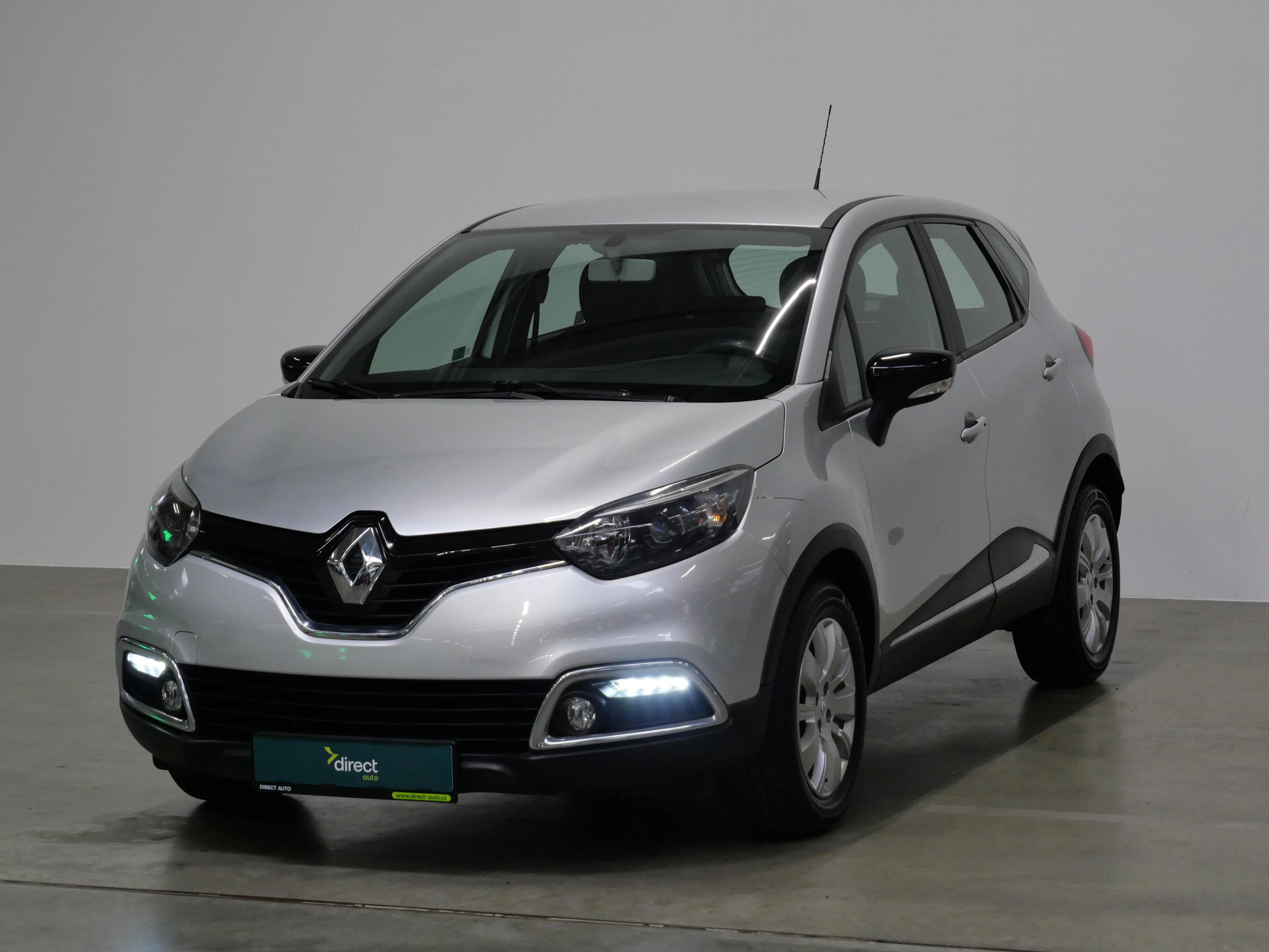 Renault Captur 0,9 TCe 66 kW, Tschechien — Foto 1