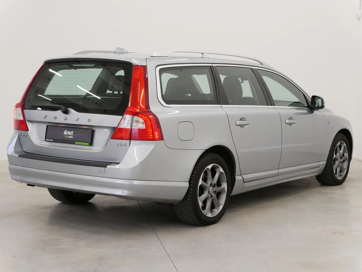 Volvo v70 2.0 D Automatik, Tschechien — Foto 2 von 6