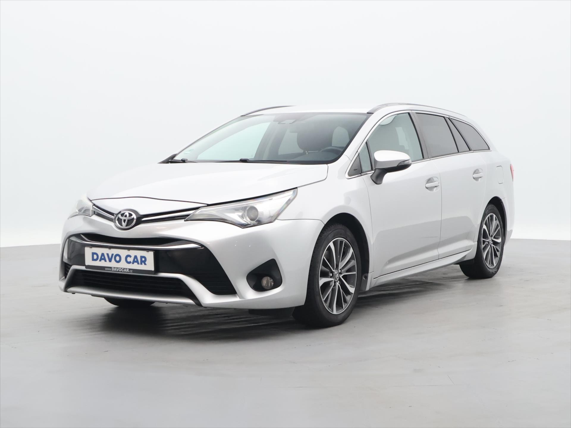Toyota Avensis D-4D 105 kW 2,0 D 105kW Baujahr 2017, 164.135 km, Tschechien — Foto 3 von 44