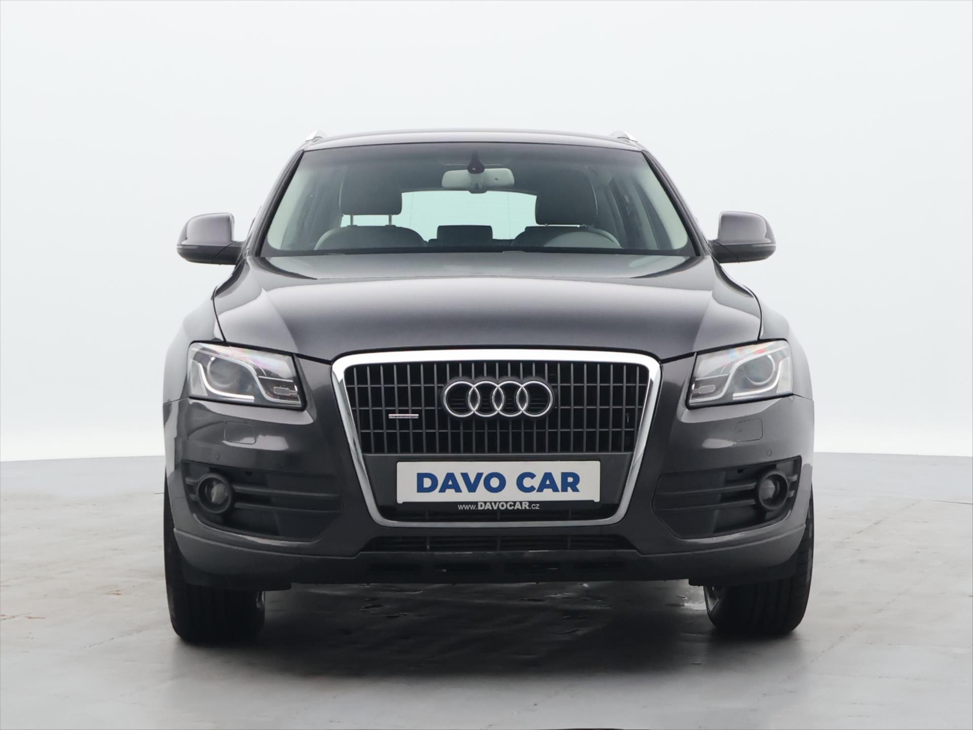 Audi q5 quattro 2,0 TFSI 155 kW Automatik Baujahr 2009, 133.097 km, Tschechien — Foto 2 von 34