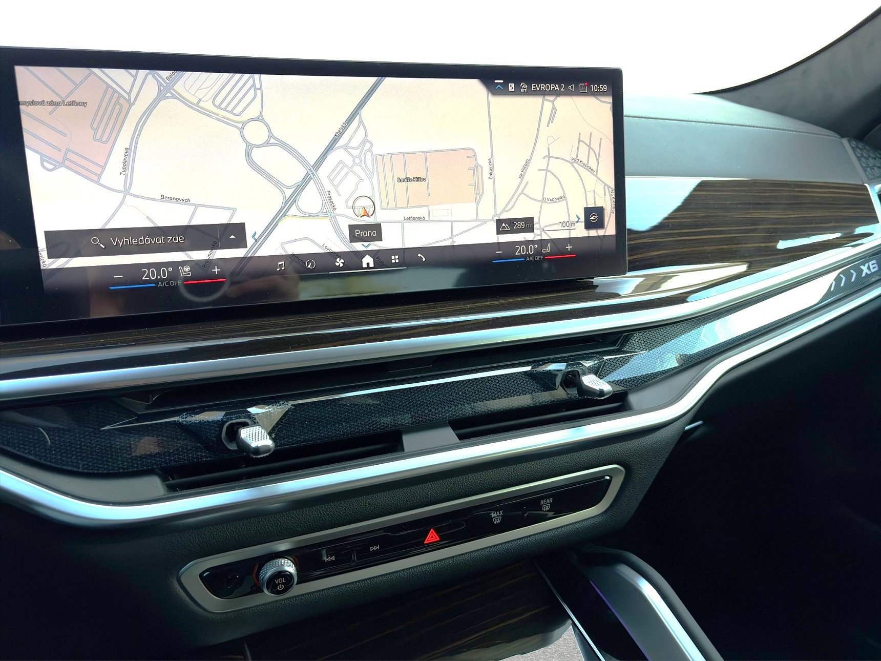 BMW x6 340 kW Automatik, 10.000 km, Tschechien — Foto 9 von 60