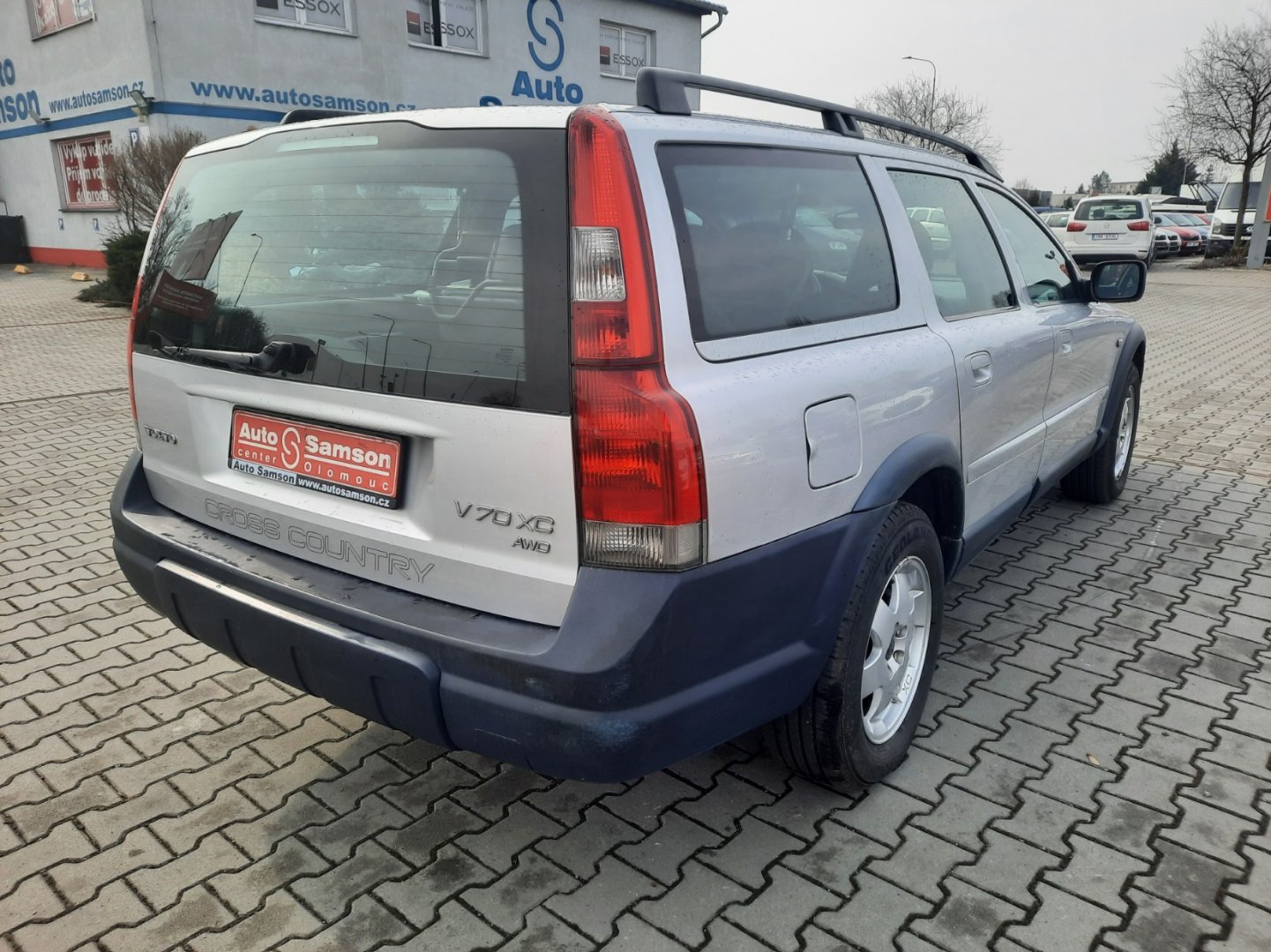 Volvo v70 4x4 2,4 147 kW 147kw Schaltgetriebe Baujahr 2002, 184.624 km, Tschechien — Foto 5 von 17