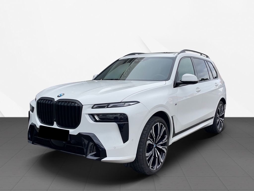 BMW x7 xDrive, Tschechien — Foto 3 von 6