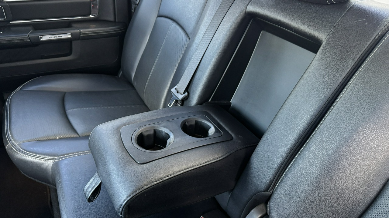 Dodge Ram Iv 5,7 294 kW Automatik Baujahr 2018, 194.000 km, Polen — Foto 14 von 45