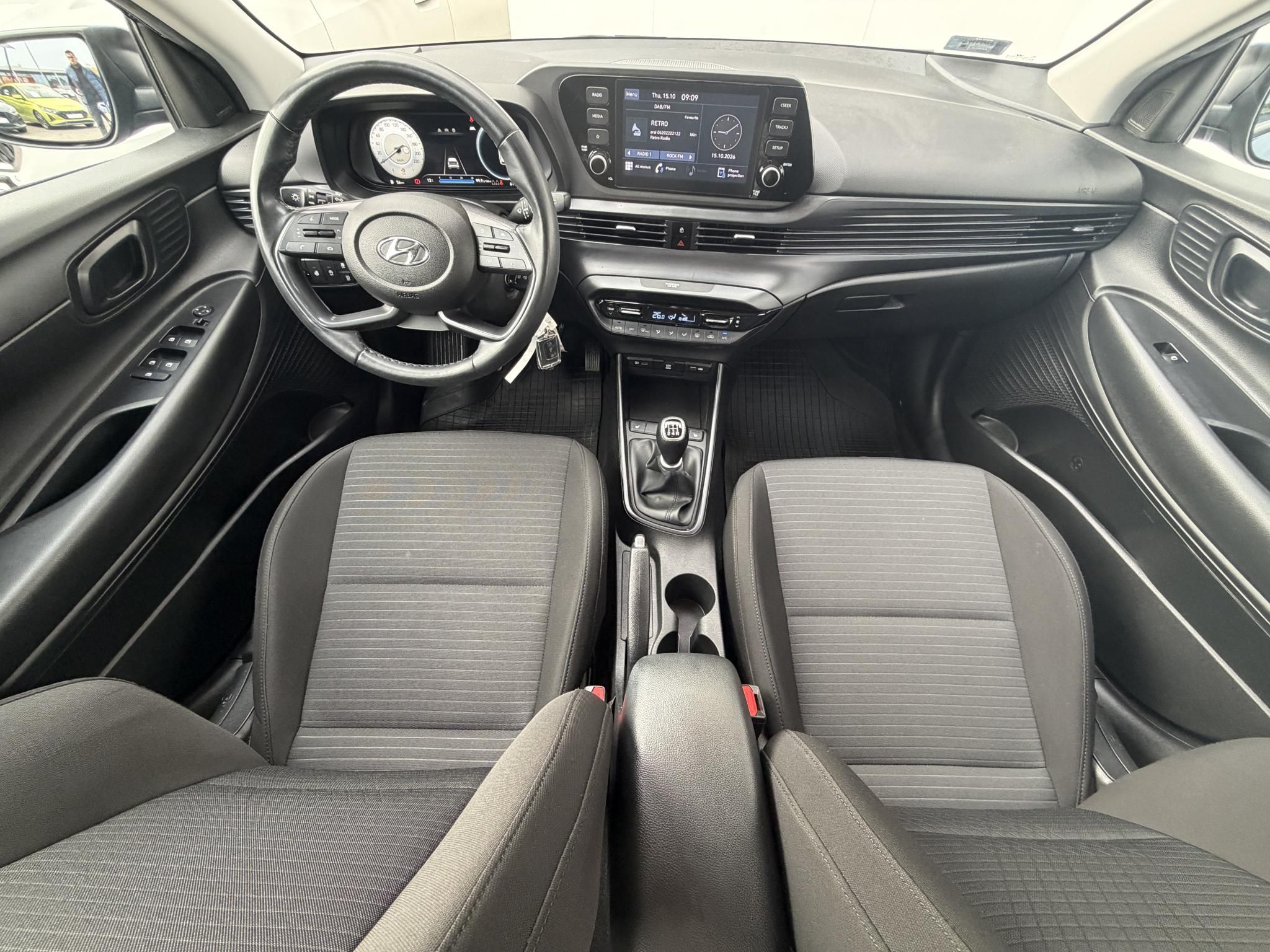 Hyundai i20 1,2 MPI 62 kW Schaltgetriebe Baujahr 2023, 61.159 km, Ungarn — Foto 6 von 12