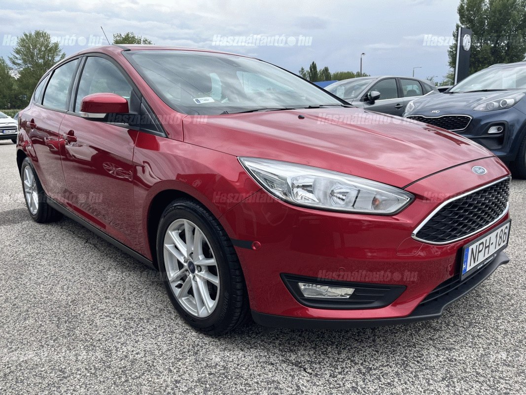 Ford Focus 1,0 92 kW Baujahr 2016, 89.976 km, Ungarn — Foto 2 von 12