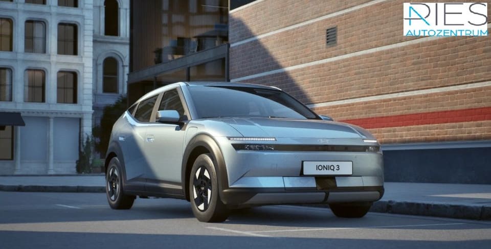 Hyundai Ioniq 3 108 kW 42 kWh Automatik, 100 km, Deutschland — Foto 16 von 16