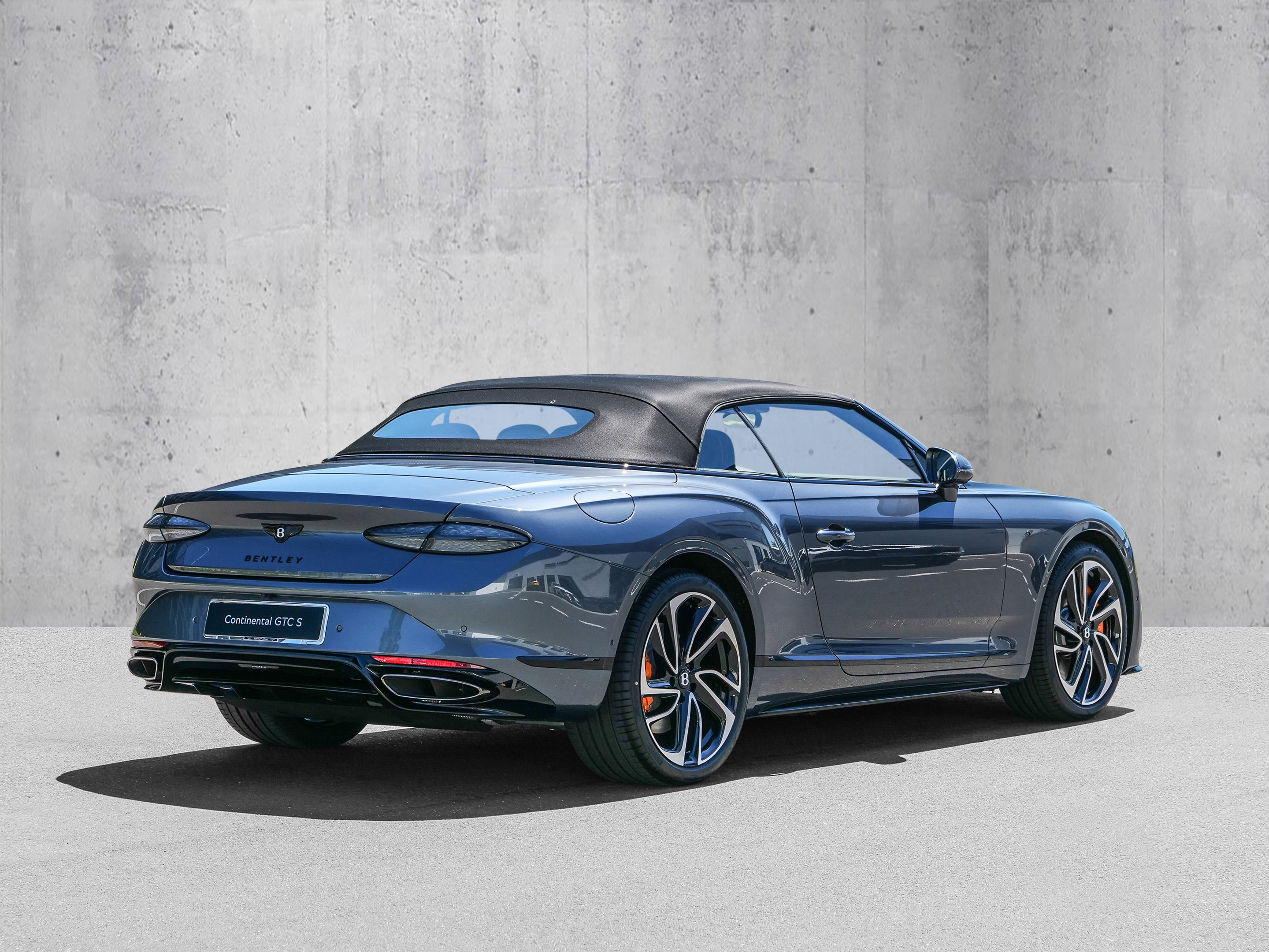 Bentley Continental 4,0 500 kW Automatik, 100 km, Deutschland — Foto 11 von 30
