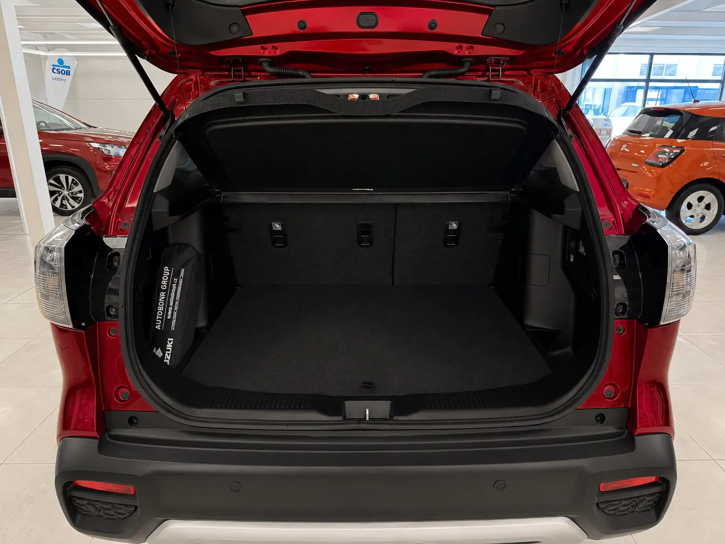 Suzuki Cross 4x4 Schaltgetriebe Baujahr 2026, Tschechien — Foto 4 von 17