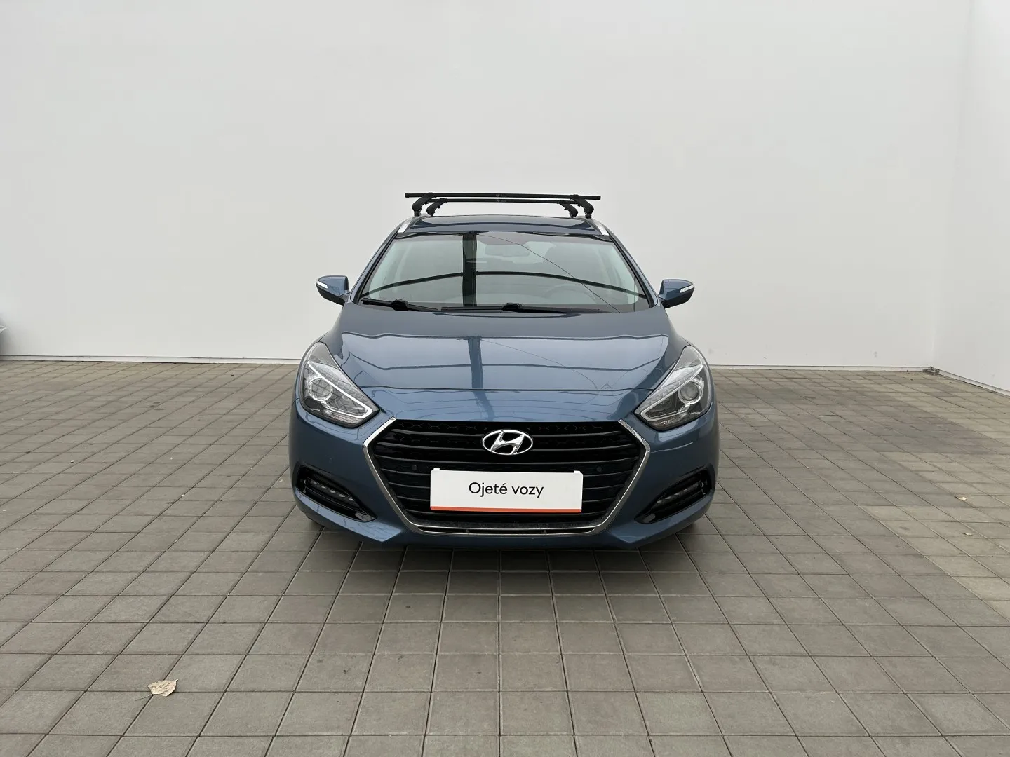Hyundai i40 104 kW 1.7 CRDI Schaltgetriebe Baujahr 2016, 173.937 km, Tschechien — Foto 3 von 28