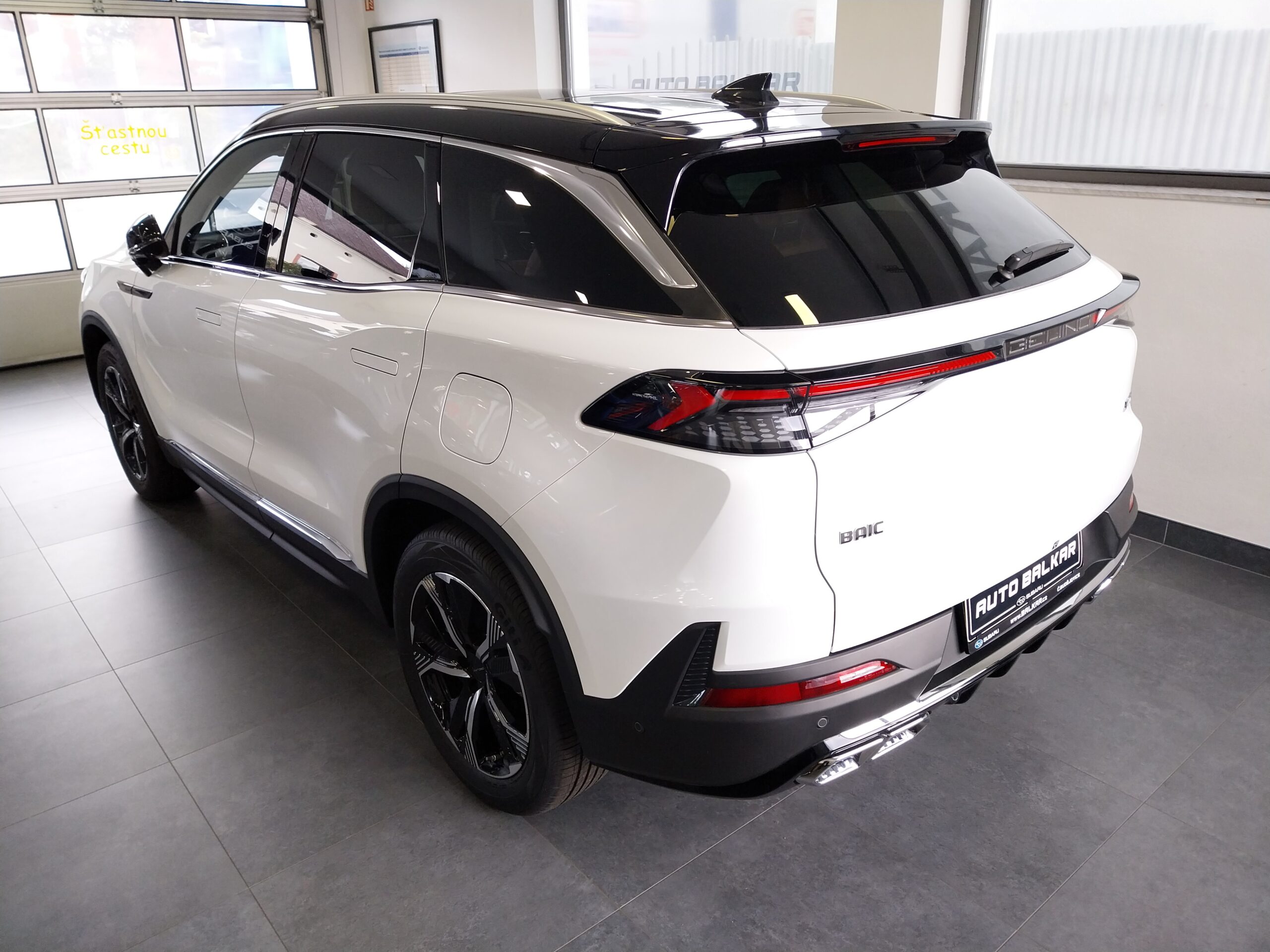 BAIC x7 138 kW Automatik, Tschechien — Foto 8 von 22