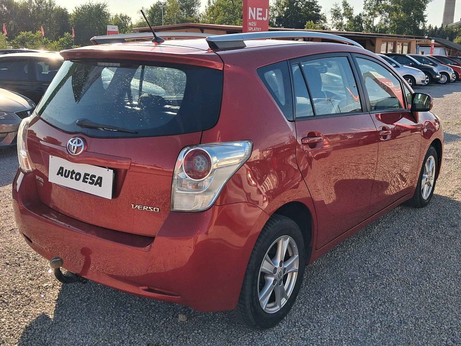 Toyota Verso 93 kW 2.0 Schaltgetriebe Baujahr 2011, 171.835 km, Tschechien — Foto 4 von 20