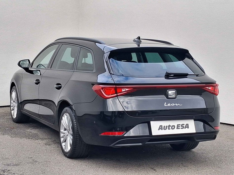 Seat Leon 96 kW 1.5 TSi Schaltgetriebe Baujahr 2023, 119.224 km, Tschechien — Foto 6 von 20