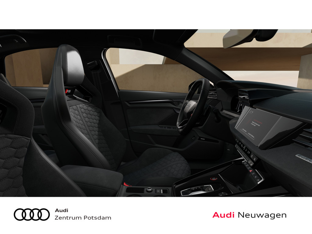 Audi q3 2,5 294 kW Automatik, 100 km, Deutschland — Foto 8 von 11