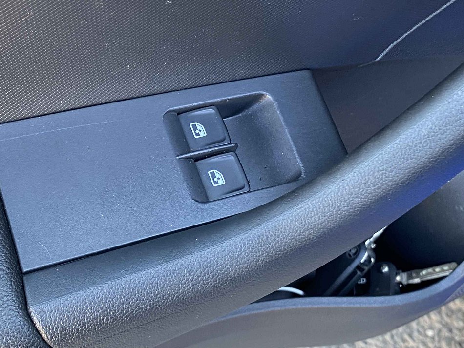 Škoda Rapid 66 kW 1.4 TDi Schaltgetriebe Baujahr 2018, 148.114 km, Tschechien — Foto 11 von 15