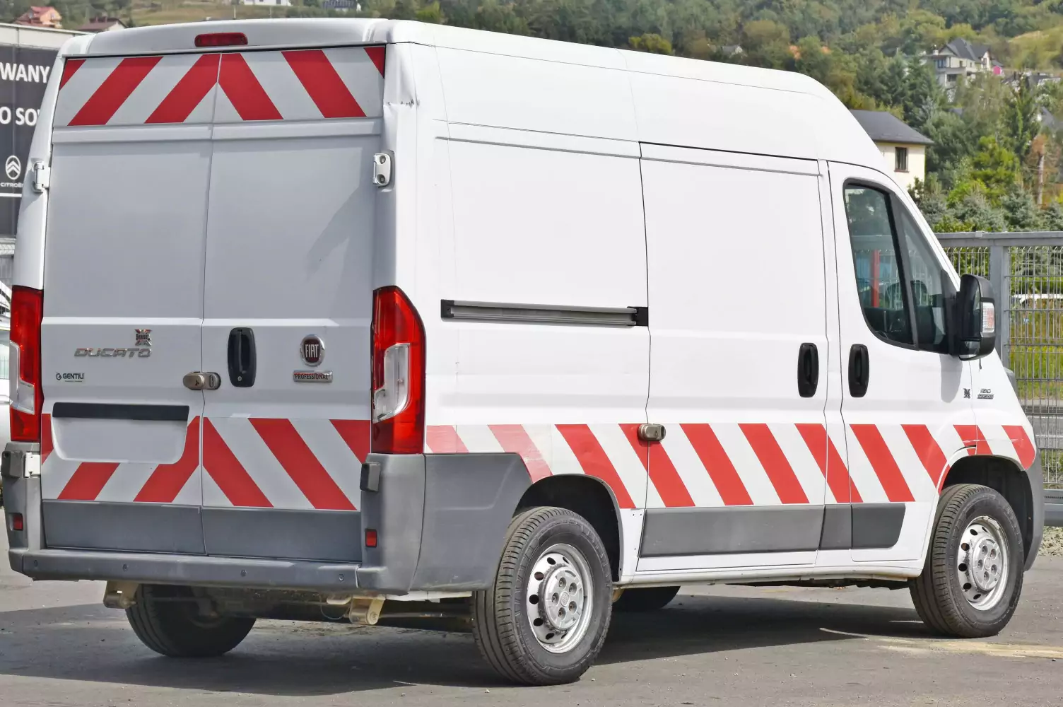 Fiat Ducato Baujahr 2016, 144.000 km, Import Auf Lager in der EU — Foto 14 von 14