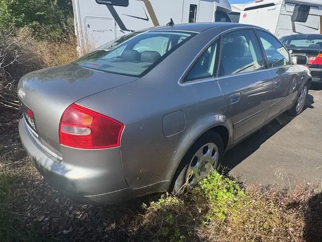 Audi A6 2,4 125 kW Schaltgetriebe Baujahr 2003, grau, 278.832 km, Deutschland — Foto 5 von 11