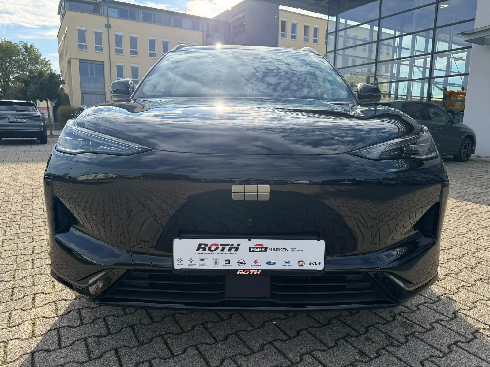 Geely E5 160 kW Automatik, schwarz, 99 km, Deutschland — Foto 9 von 27