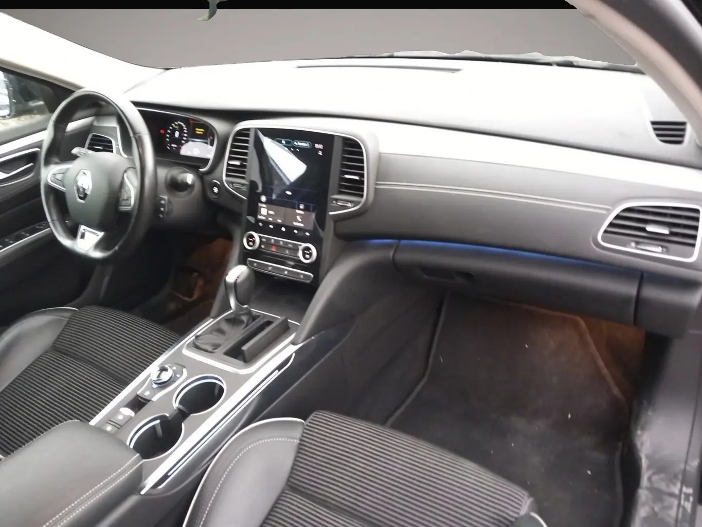 Renault Talisman 118 kW 2.0 dCi Automatik Baujahr 2022, schwarz, 61.103 km, Deutschland — Foto 5 von 7