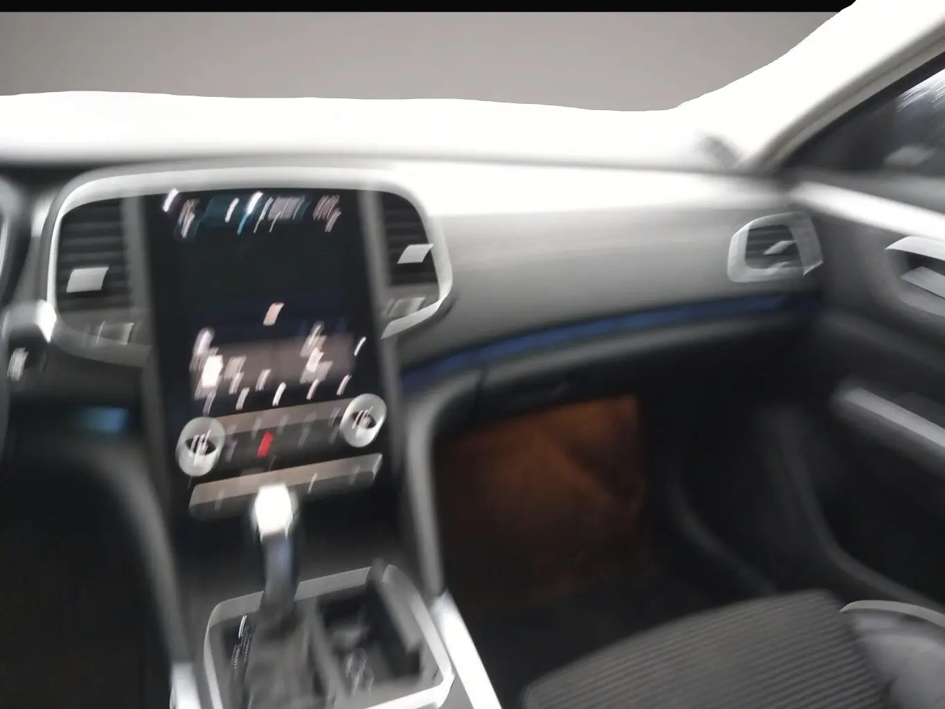 Renault Talisman 118 kW 2.0 dCi Automatik Baujahr 2022, schwarz, 61.103 km, Deutschland — Foto 7 von 7