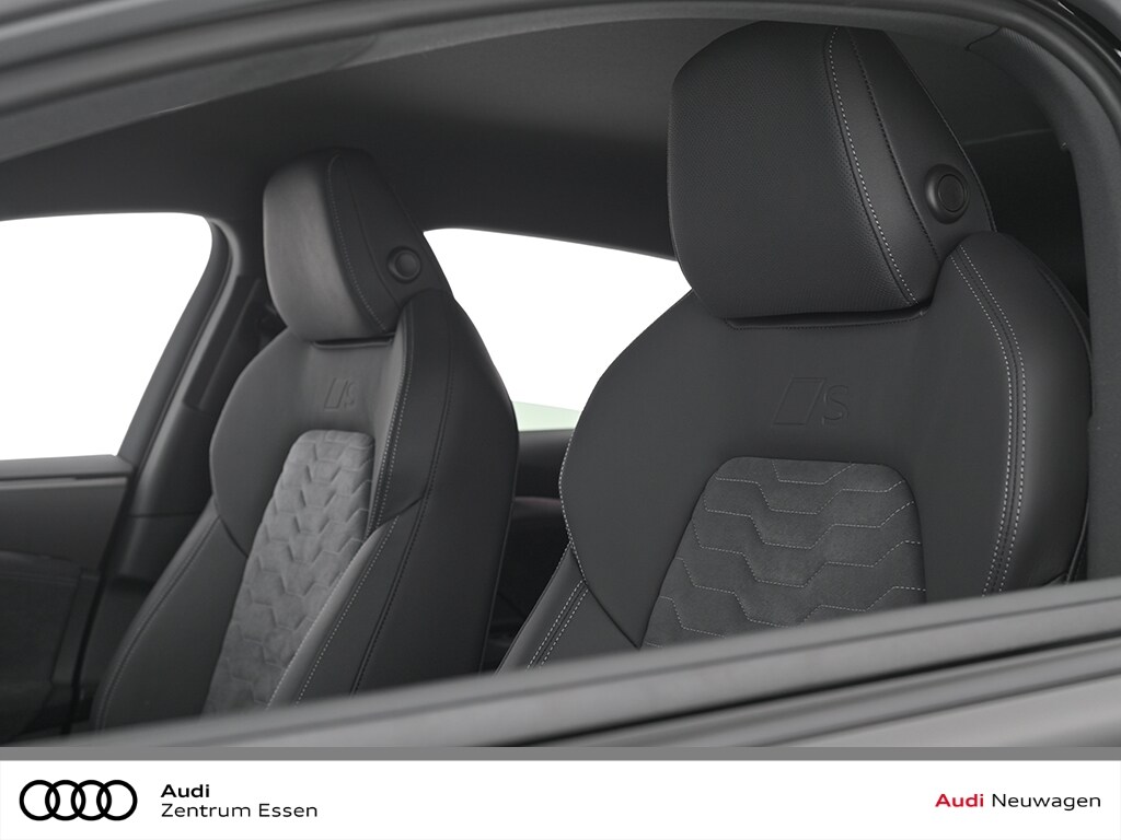 Audi A6 4x4 315 kW Automatik Baujahr 2026, Mythosschwarz Metallic, 5.000 km, Deutschland — Foto 10 von 15