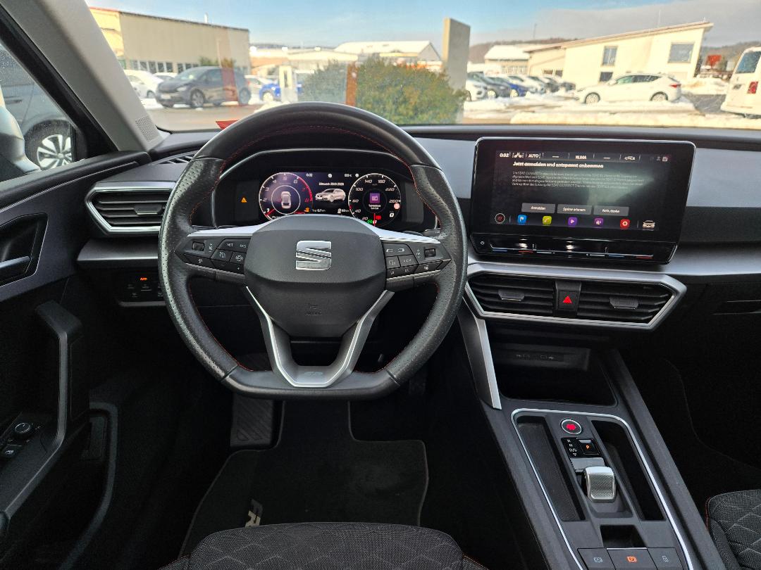 Seat Leon 96 kW 1.5 T DSG Baujahr 2022, 158.000 km, Deutschland — Foto 5 von 10