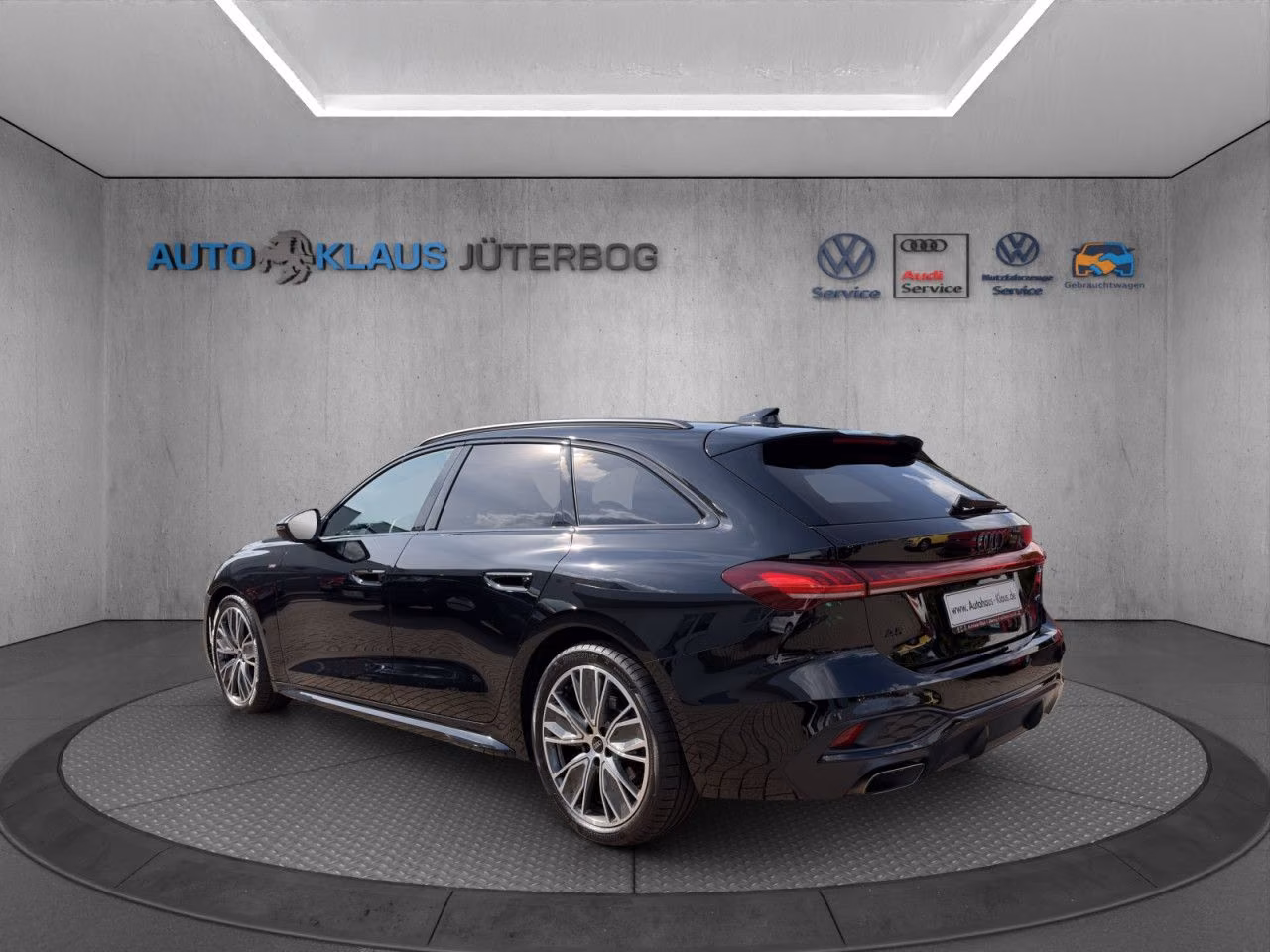 Audi A5 quattro 2,0 TFSI 150 kW Automatik Baujahr 2025, 27.531 km, Deutschland — Foto 4 von 13