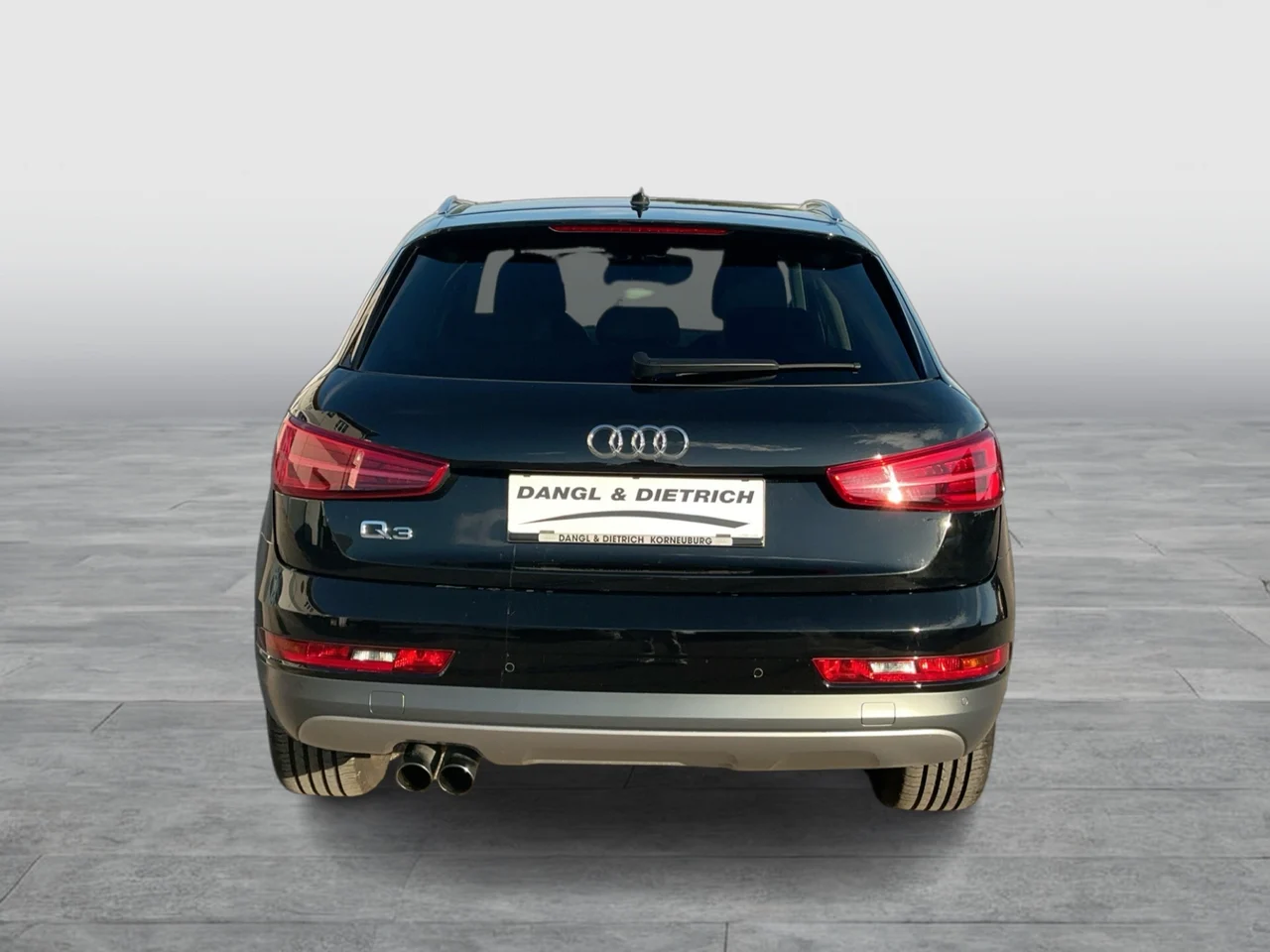 Audi Q3 1,4 TFSI 110 kW Automatik Baujahr 2015, A2 Brillantschwarz, 88.355 km, Österreich — Foto 4 von 23