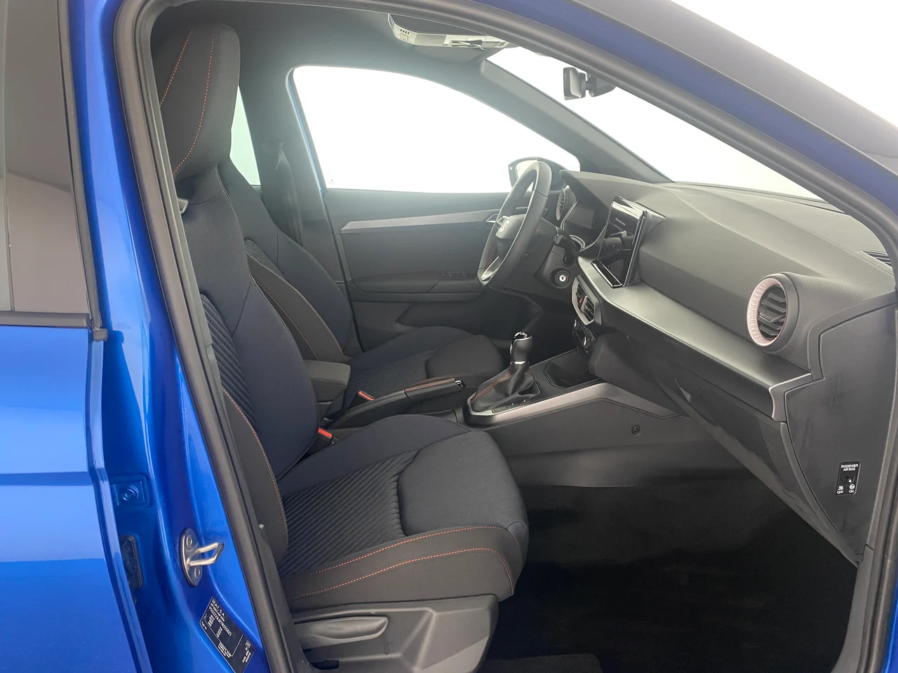 Seat Arona 1,0 TSI 70 kW Schaltgetriebe Baujahr 2026, 20 km, Österreich — Foto 10 von 33