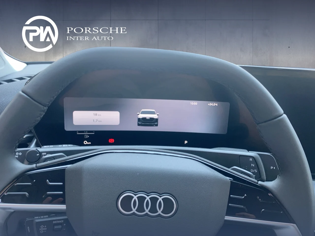 Audi Q3 1,5 110 kW TFSI Automatik Baujahr 2026, Navarrablau Metallic, 4.679 km, Österreich — Foto 10 von 18