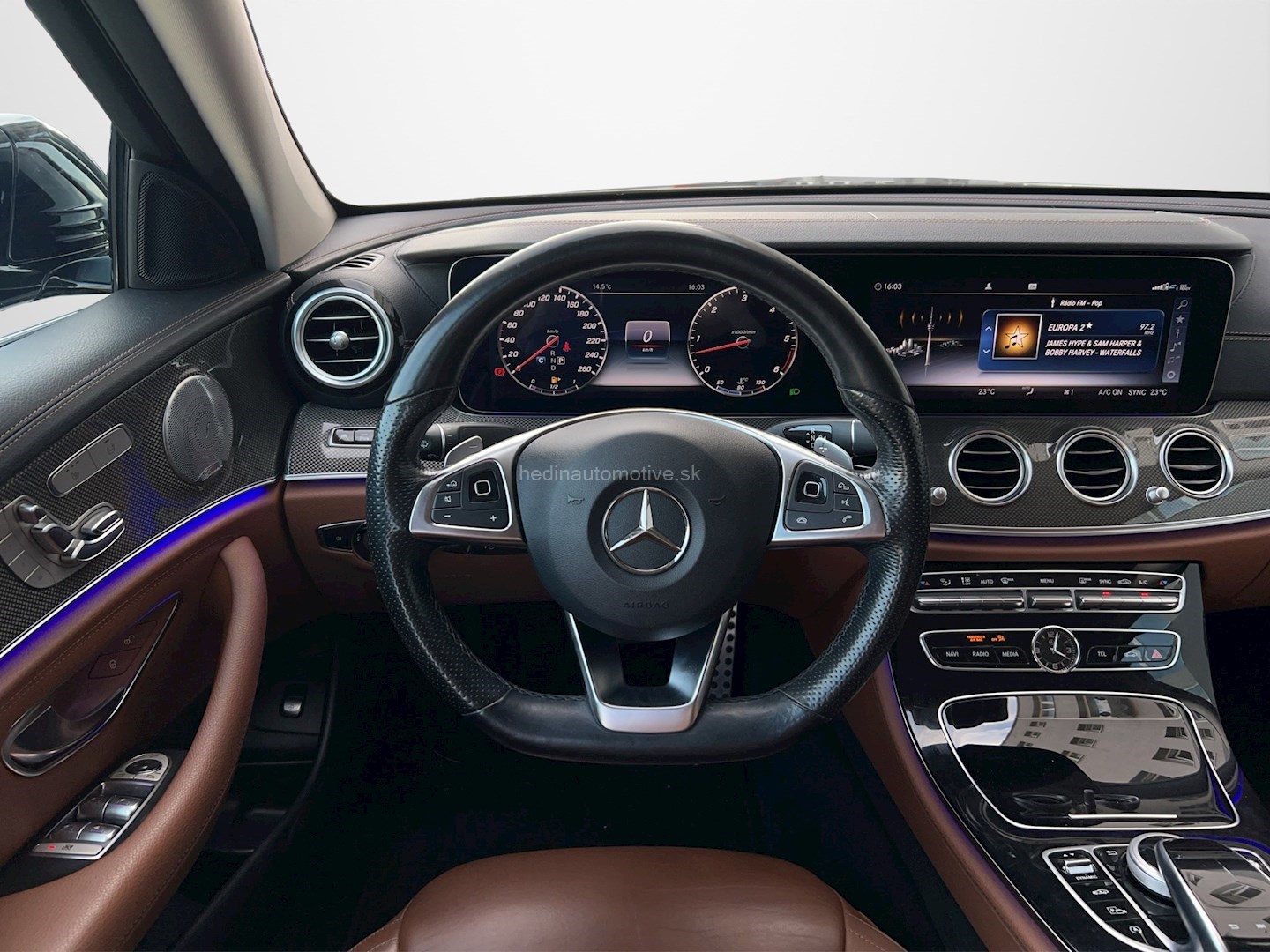 Mercedes-Benz E 4MATIC 190 kW Baujahr 2017, 105.718 km, Slowakei — Foto 16 von 27
