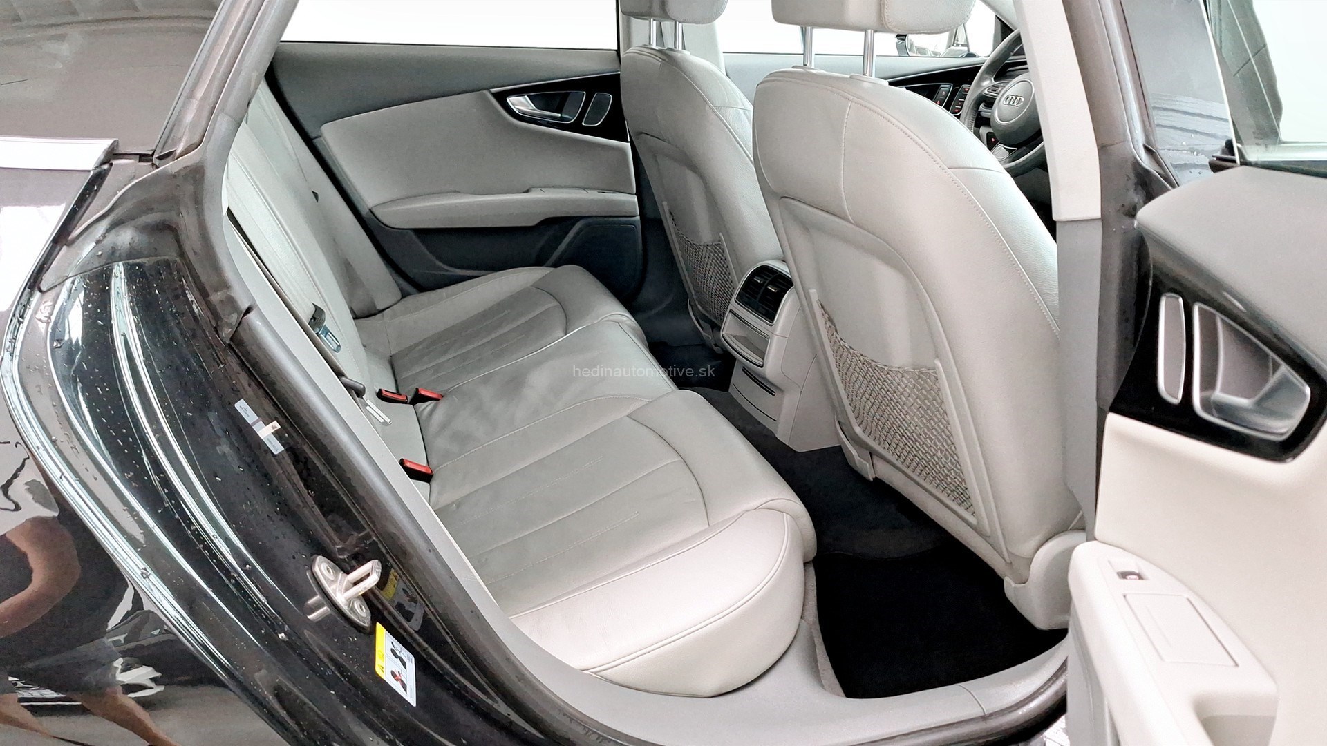 Audi a7 quattro 3,0 TDI 180 kW Baujahr 2012, 297.820 km, Slowakei — Foto 14 von 24