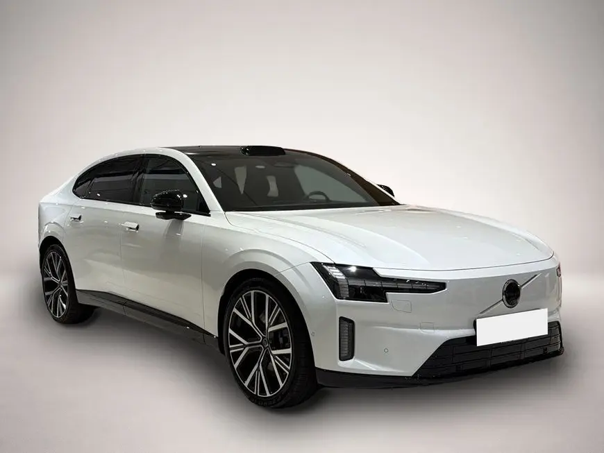 Volvo ES90 245 kW Automatik Baujahr 2026, weiß, 1.366 km, Deutschland — Foto 3 von 7